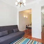 Whome Historical 2-bed Alfama Charm Lissabon