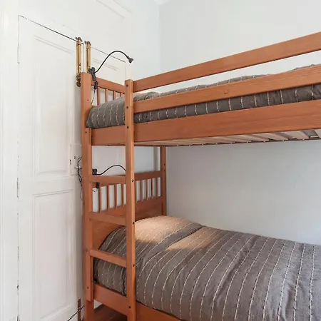 Apartamento Whome Historical 2-bed Alfama Charm *