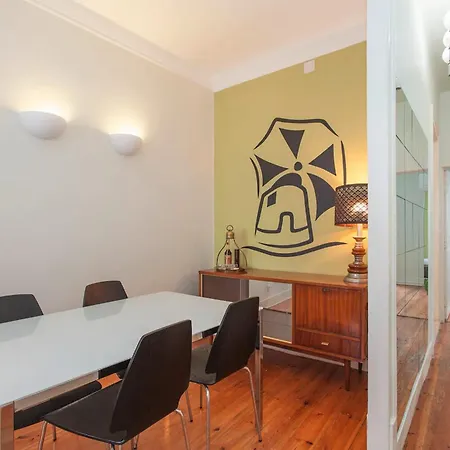 Apartamento Whome Historical 2-bed Alfama Charm *