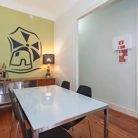 Whome Historical 2-bed Alfama Charm Lisbon